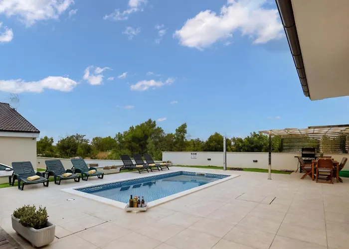 Villa Shaula 2 By Guide Šibenik